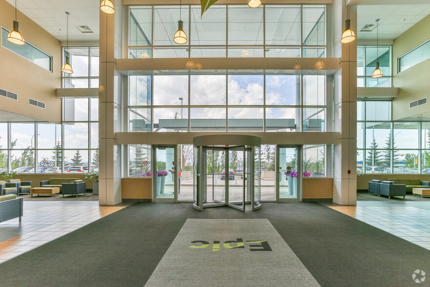 2535 3rd Ave SE, Calgary, AB for lease - Lobby - Image 3 of 7