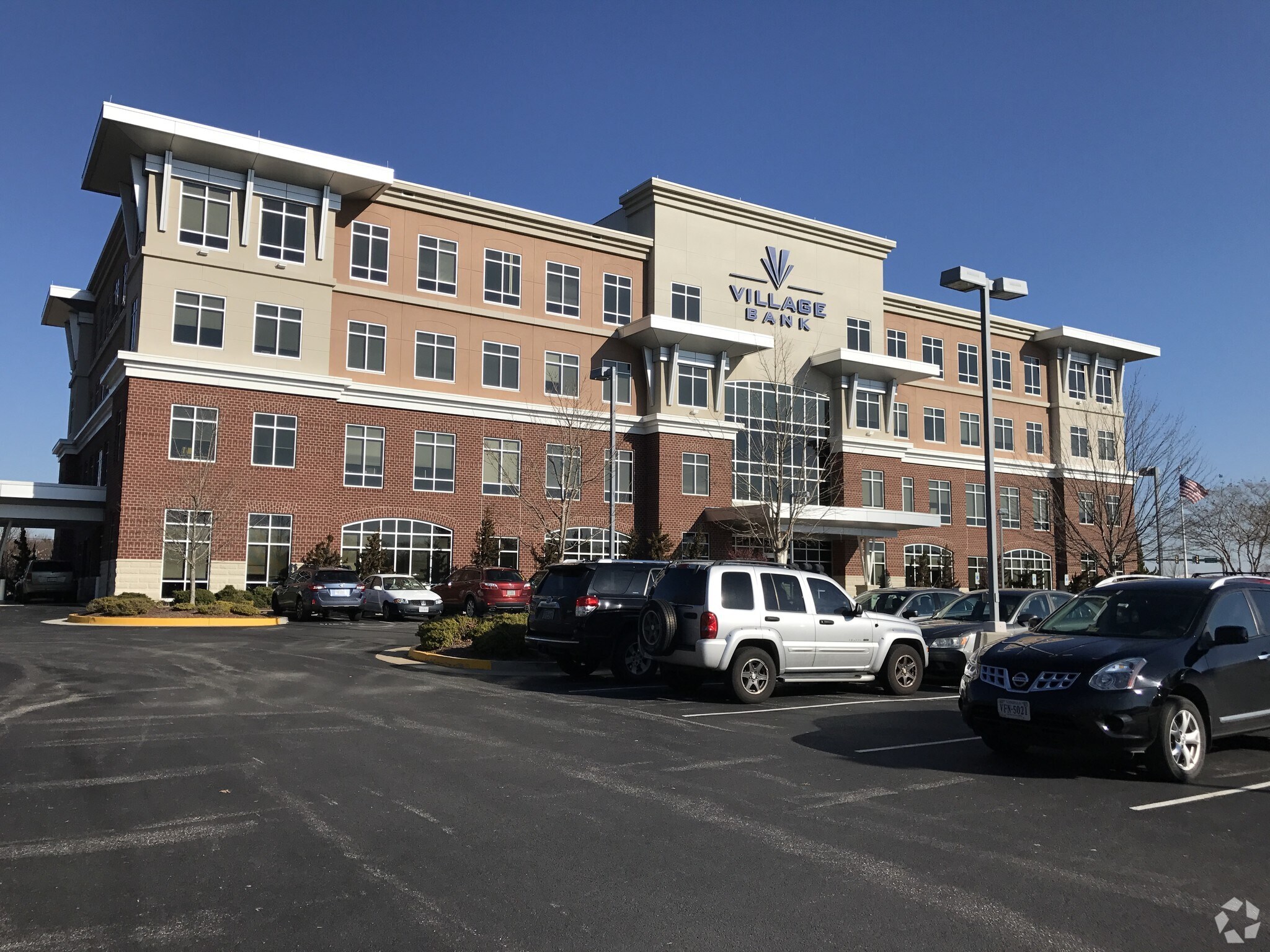 15521 Midlothian Tpke, Midlothian, VA 23113 Village Bank Headquarters