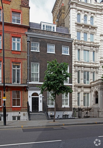 123 Sloane St, London for lease - Building Photo - Image 2 of 2