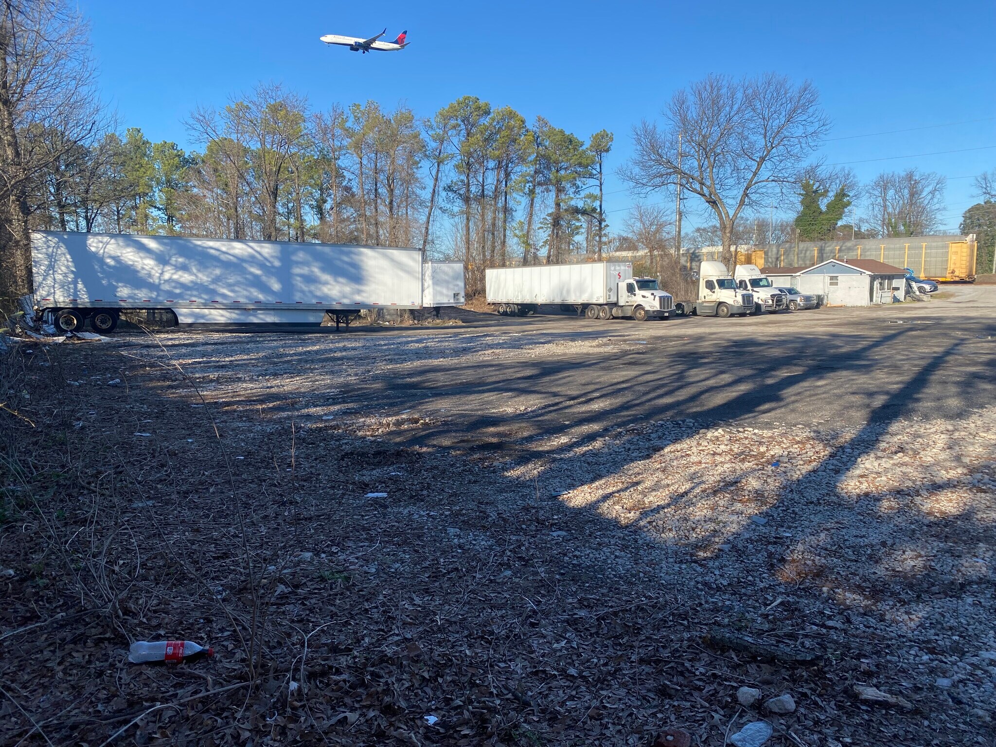 3961 Old Dixie Hwy, Atlanta, GA for sale Primary Photo- Image 1 of 1