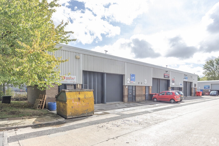 Barnfield Rd, Swindon for lease - Building Photo - Image 3 of 4