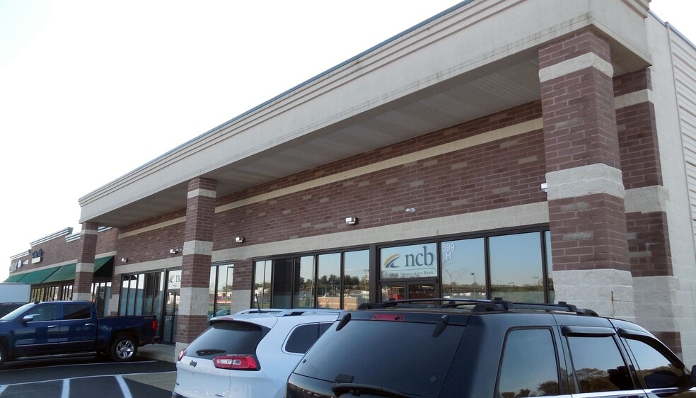 575 Harry Sauner Rd, Hillsboro, OH for lease - Building Photo - Image 1 of 3
