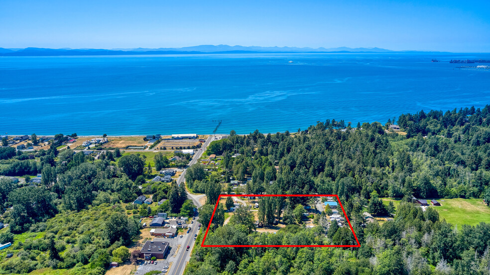 1408 Gulf Rd, Point Roberts, WA for sale - Primary Photo - Image 3 of 7