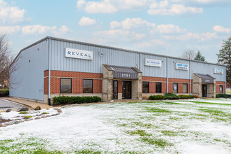 2701 N US Highway 12, Spring Grove, IL for lease Building Photo- Image 1 of 36