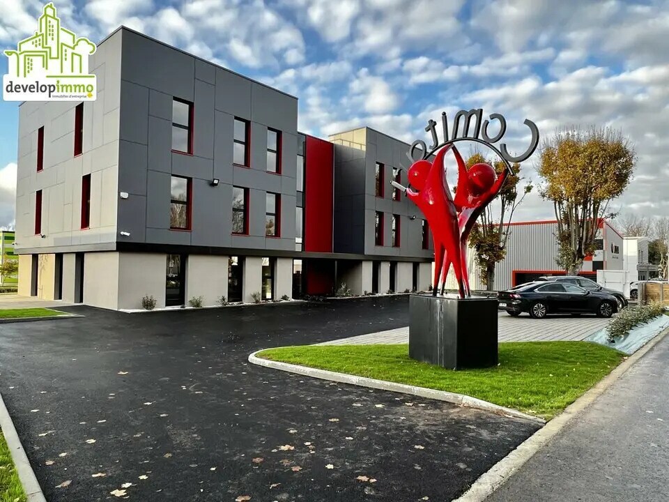 Office in BRETTEVILLE-SUR-ODON for lease Building Photo- Image 1 of 6