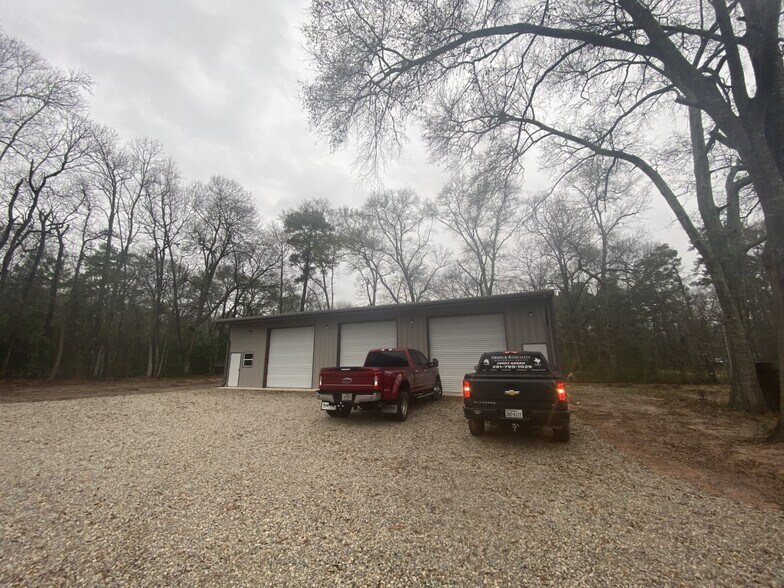 17235 Highway 105 E, Conroe, TX for sale - Primary Photo - Image 1 of 1