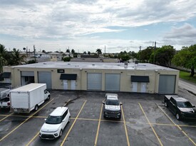 6854 NW 75th St, Medley FL - Warehouse