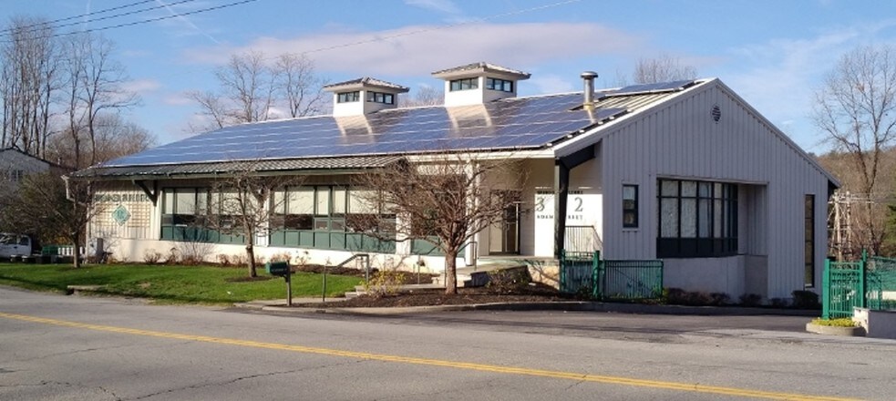 362 Adams St, Bedford Hills, NY for sale - Building Photo - Image 1 of 1