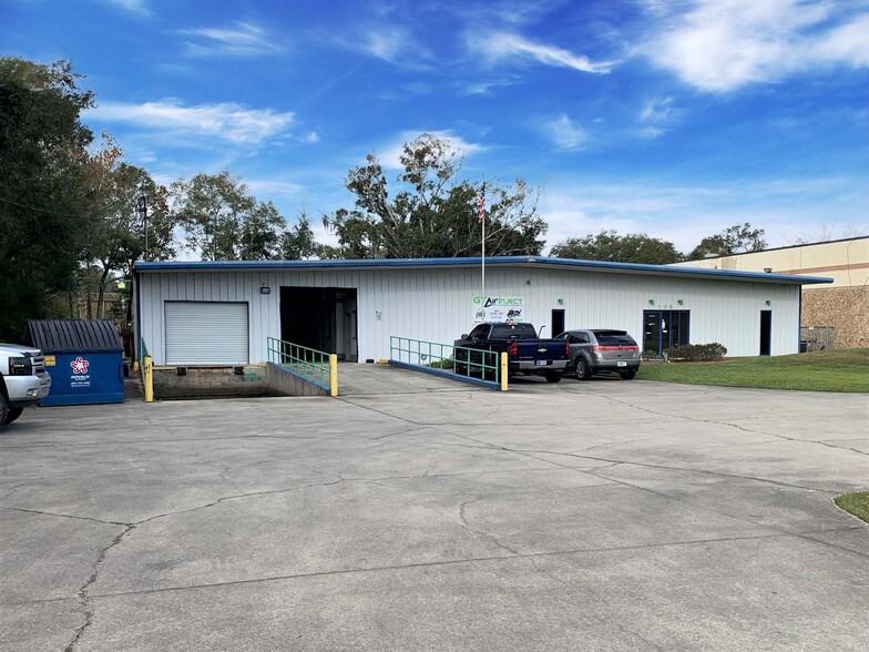 136 Ellis Rd N, Jacksonville, FL for sale - Building Photo - Image 1 of 1