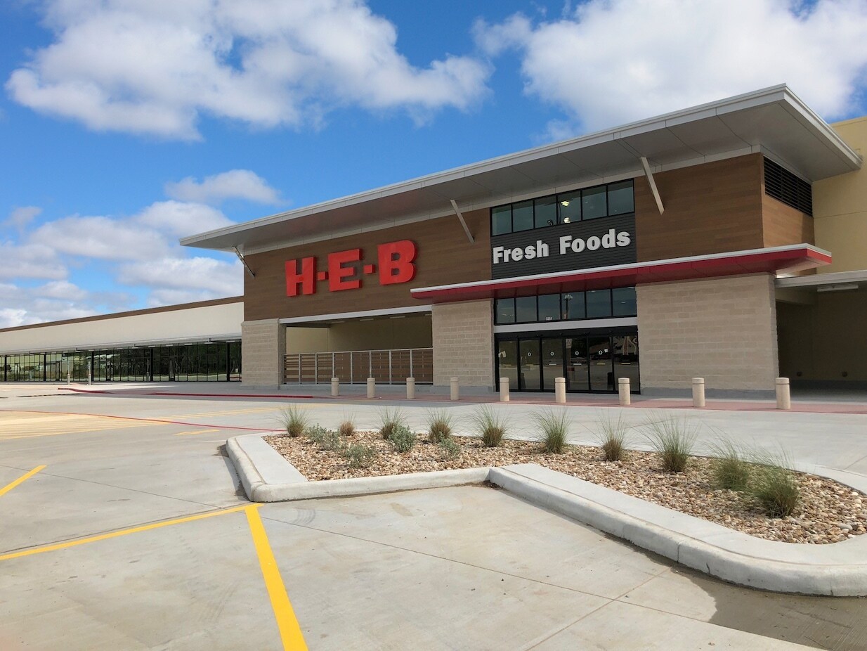 5251 FM 2920 Rd, Spring, TX for lease Primary Photo- Image 1 of 2