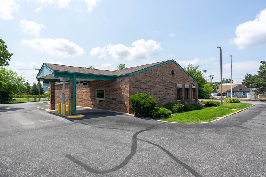 69055 N Main St, Richmond, MI for lease - Building Photo - Image 3 of 7