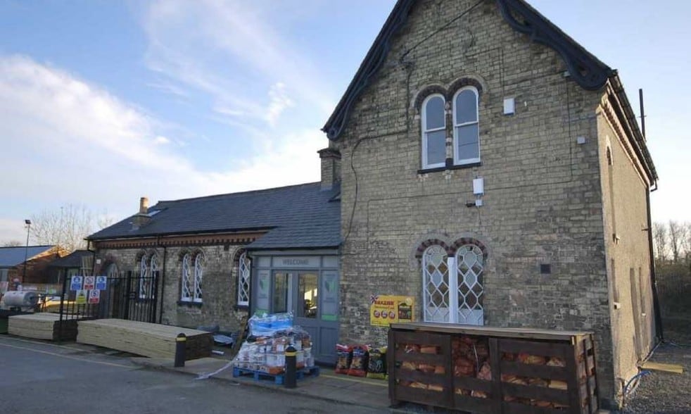 Station Rd, Great Glen for lease - Primary Photo - Image 1 of 1