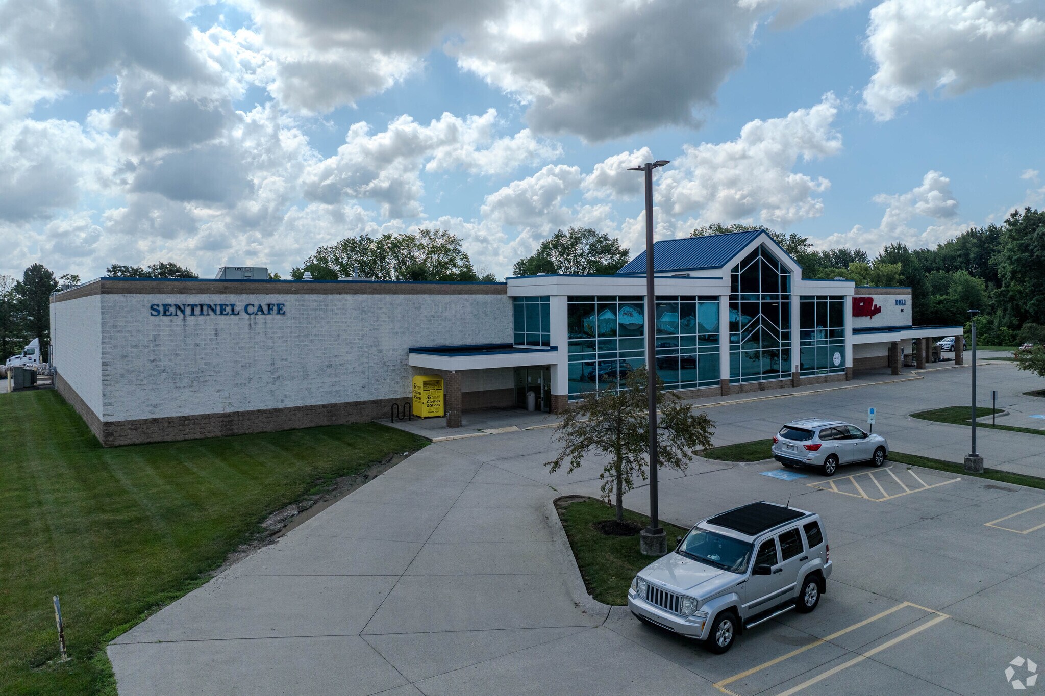 540 N Center St, Lagrange, OH for sale Primary Photo- Image 1 of 1