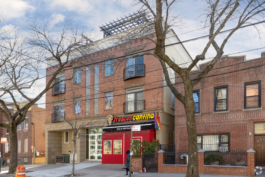 12-14 31st Ave, Astoria, NY for sale - Primary Photo - Image 1 of 17