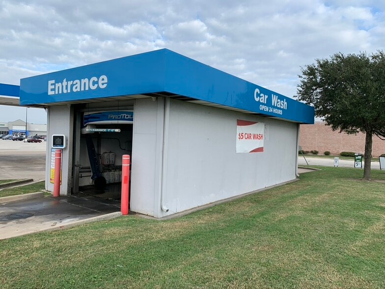 3454 Texas 6 S, Houston, TX for sale - Primary Photo - Image 1 of 16