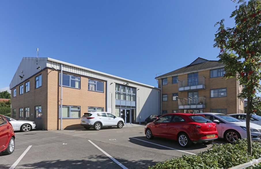 Saxon Way, Hessle for sale - Primary Photo - Image 1 of 1