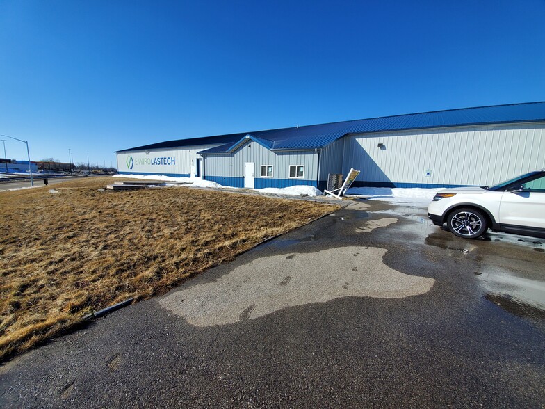 2133 Enterprise Dr, Saint Charles, MN for sale - Building Photo - Image 1 of 1