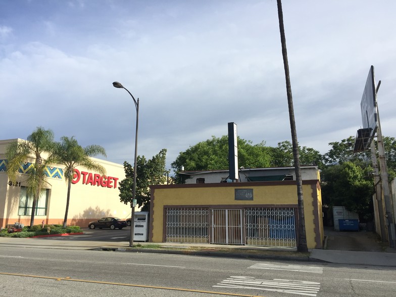 3217-3219 E Colorado Blvd, Pasadena, CA for sale - Building Photo - Image 1 of 1