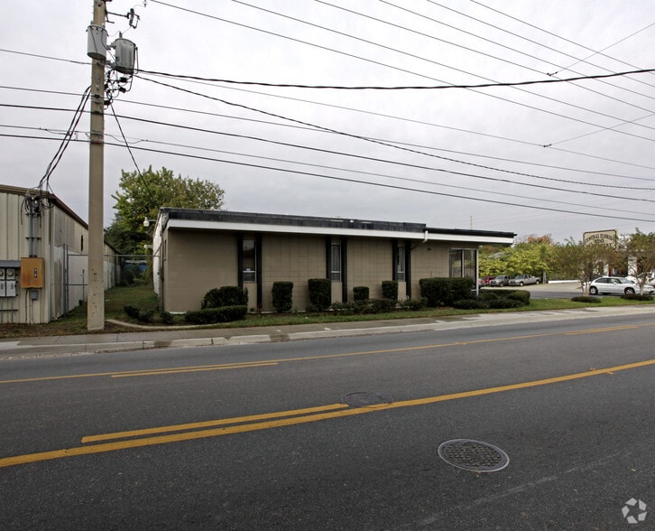 1700 S Division Ave, Orlando, FL for lease - Building Photo - Image 3 of 7