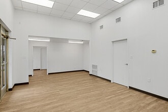 1053 Grubb St, San Antonio, TX for sale Interior Photo- Image 1 of 9