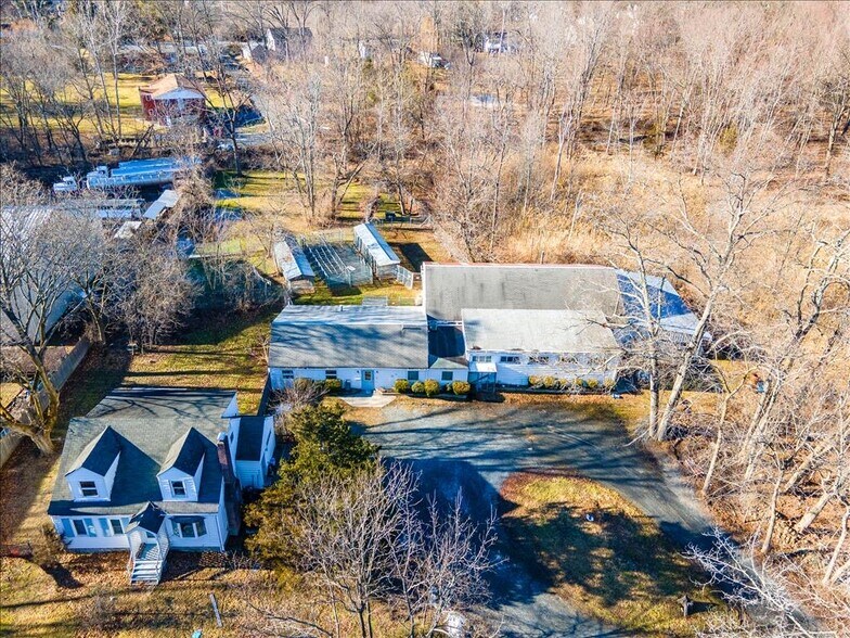 1090 Route 94, New Windsor Township, NY for sale - Building Photo - Image 1 of 1