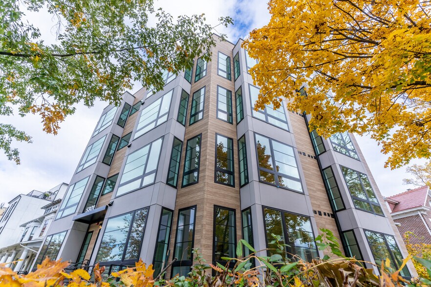 5301 Connecticut Ave NW, Washington, DC for sale - Building Photo - Image 1 of 20