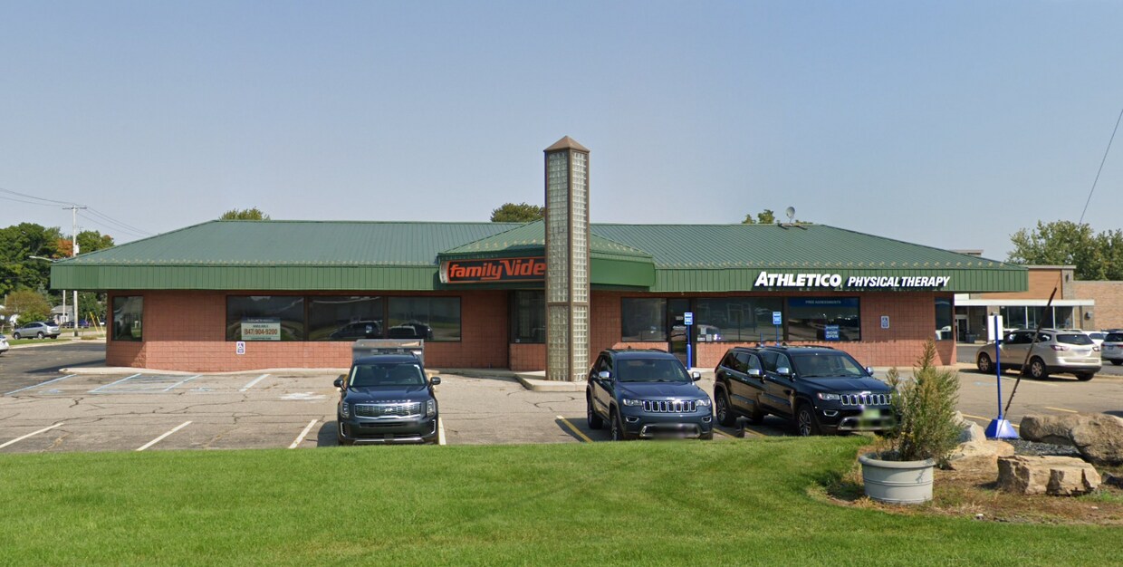 890 W Columbia Ave, Battle Creek, MI for lease Building Photo- Image 1 of 2