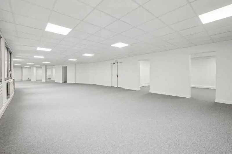 Office in Paris for sale - Building Photo - Image 3 of 12