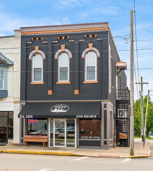 153 W Main St, Loudonville, OH for sale - Building Photo - Image 1 of 1