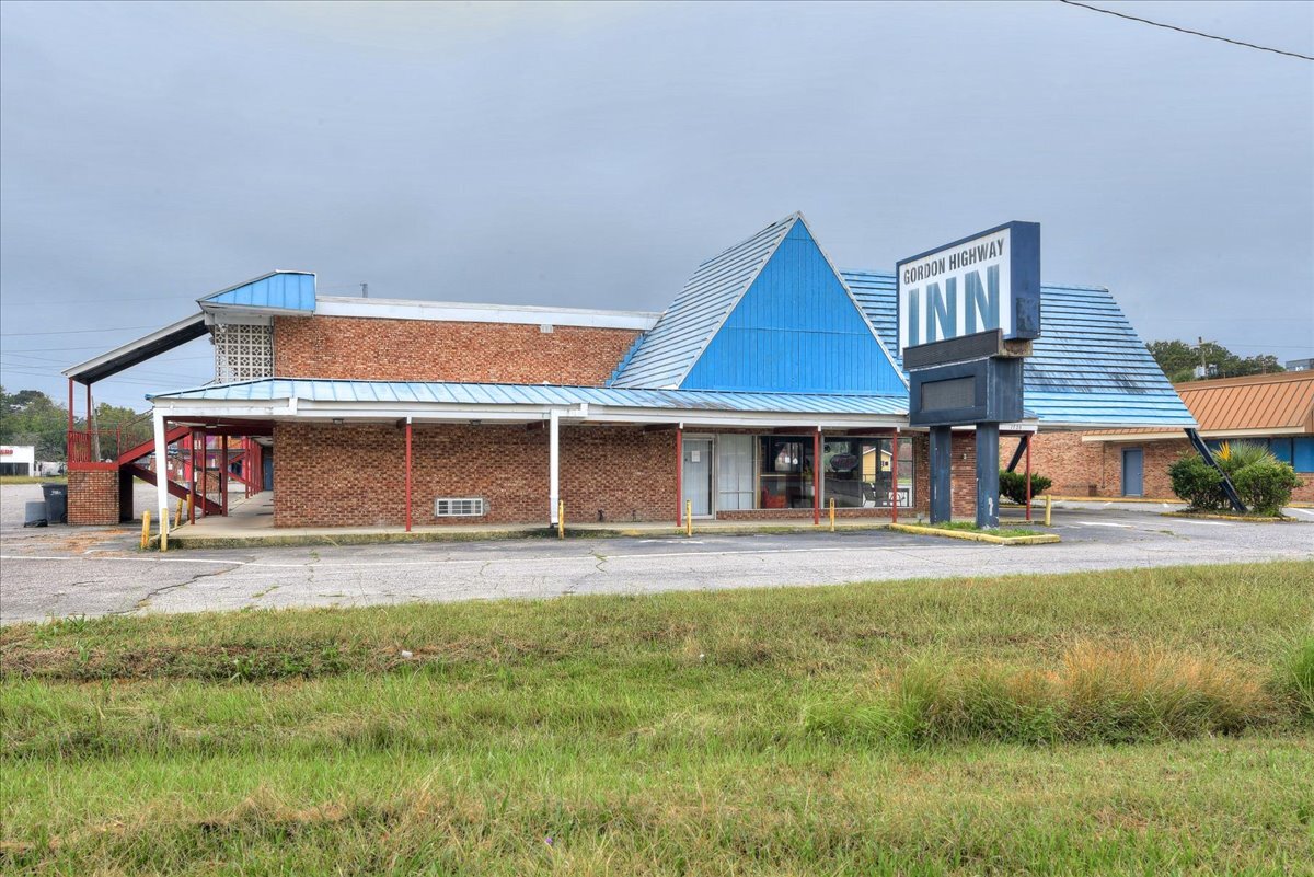 View Photo