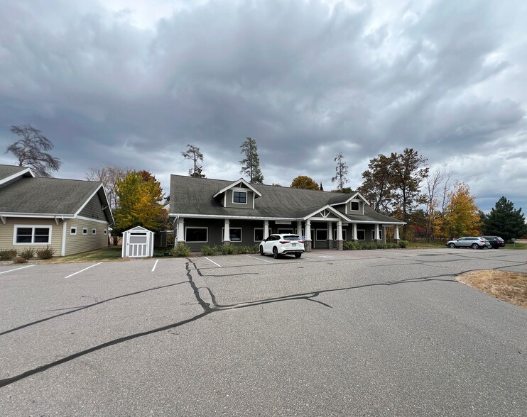 13760 Bluestem Ct, Baxter, MN for sale - Building Photo - Image 2 of 20