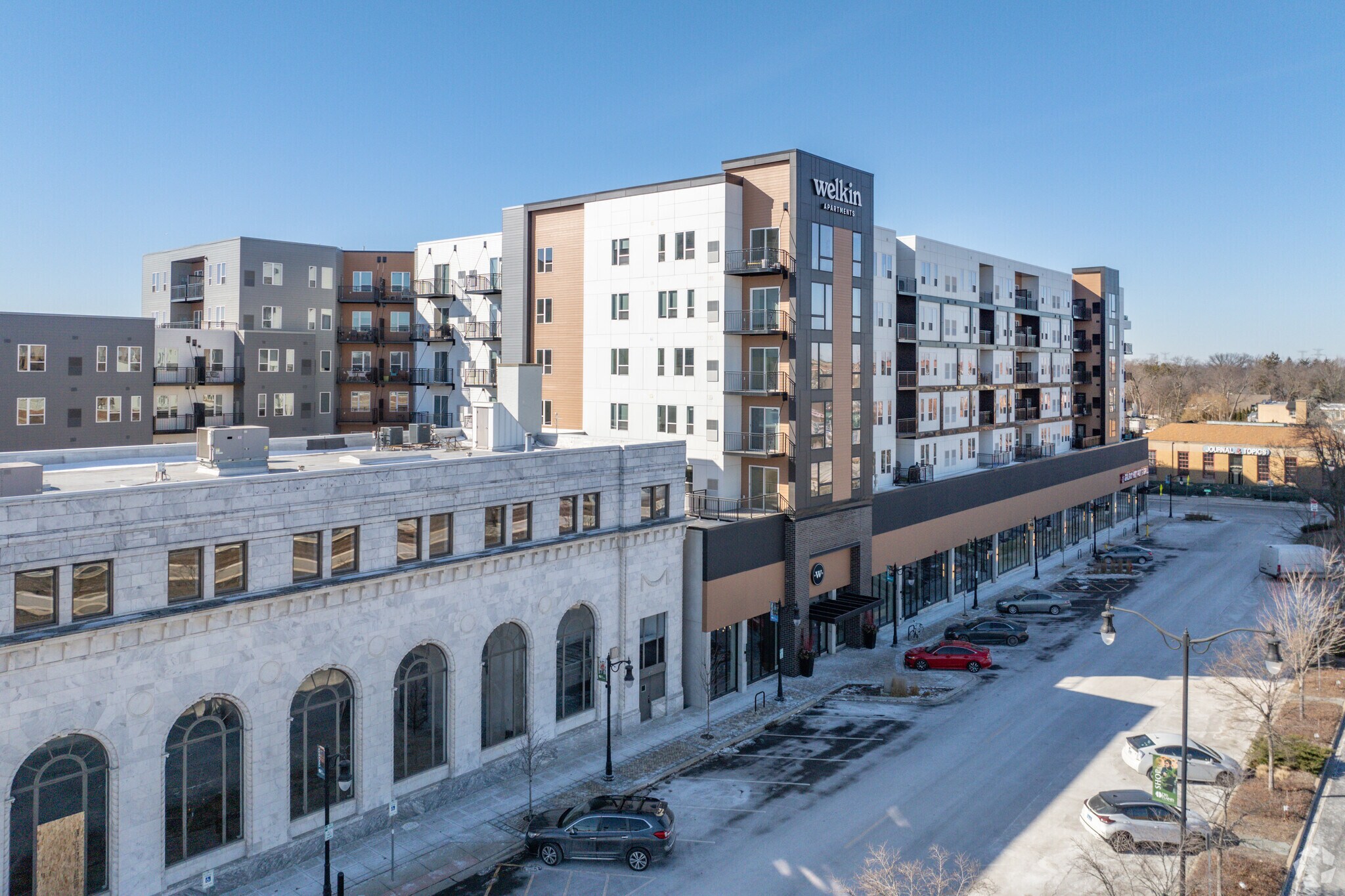 1425 Ellinwood Ave, Des Plaines, IL for lease Primary Photo- Image 1 of 41