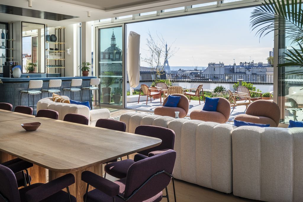 10 Rue De Madrid, Paris for lease Interior Photo- Image 1 of 8