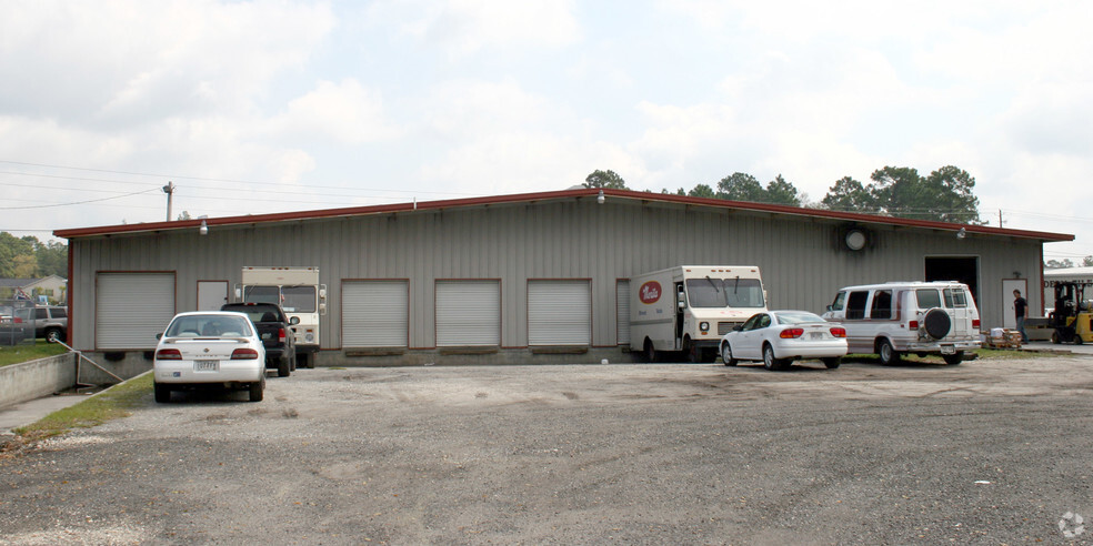 3694-3698 Community Rd, Brunswick, GA for lease - Building Photo - Image 2 of 2