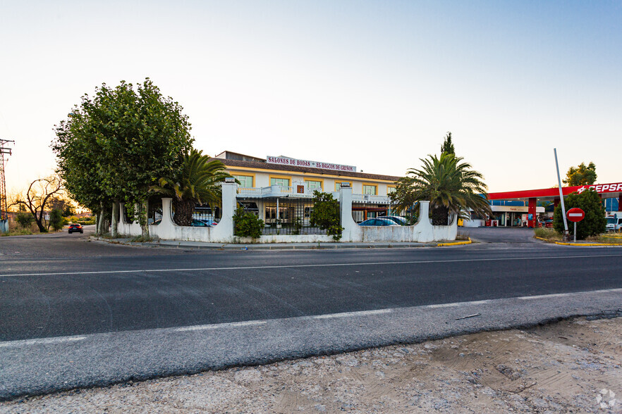 Retail in Griñón, MAD for sale - Building Photo - Image 1 of 38