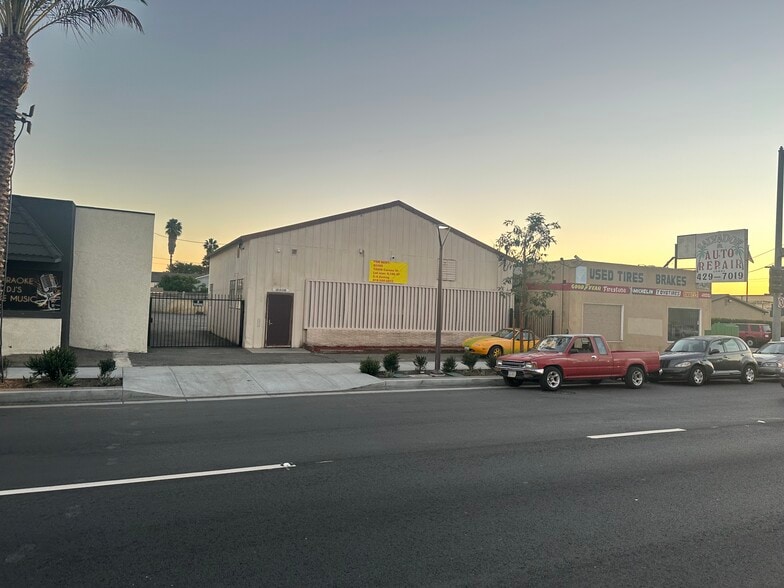12408 Carson St, Hawaiian Gardens, CA for lease - Building Photo - Image 2 of 24