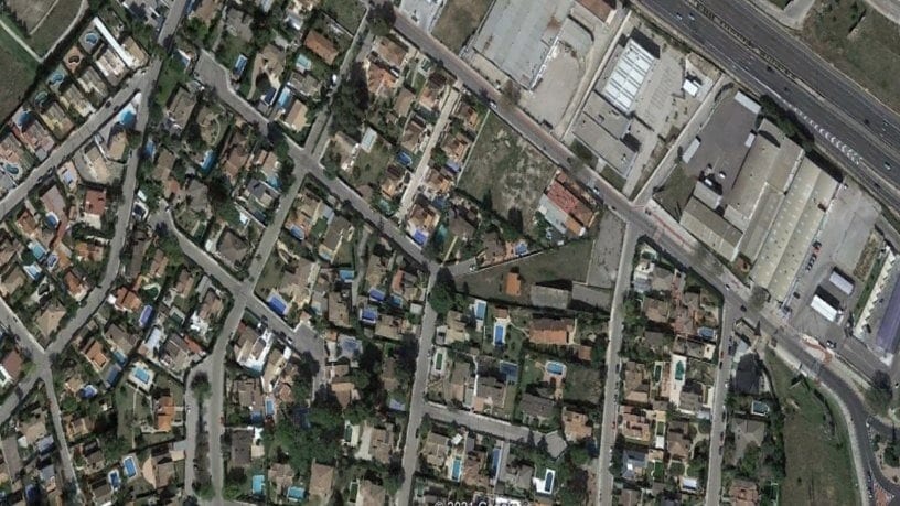 Carrer Ávila, L'ELIANA, Valencia for sale - Building Photo - Image 2 of 3