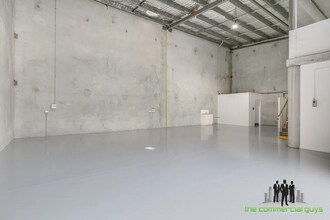 5 High St, Kippa-Ring for lease Interior Photo- Image 2 of 8