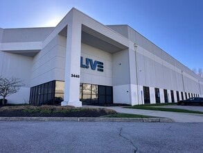 3445-3455 Millennium Ct, Columbus, OH for lease Interior Photo- Image 1 of 13