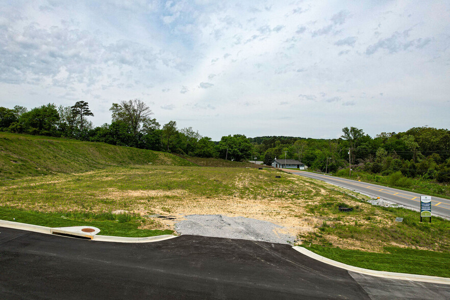 8002 Old Lee Highway - LOT 1 & LOT 2, Ooltewah, TN for sale - Construction Photo - Image 3 of 10