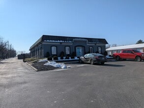 6767 E Washington St, Indianapolis, IN for lease Interior Photo- Image 1 of 6