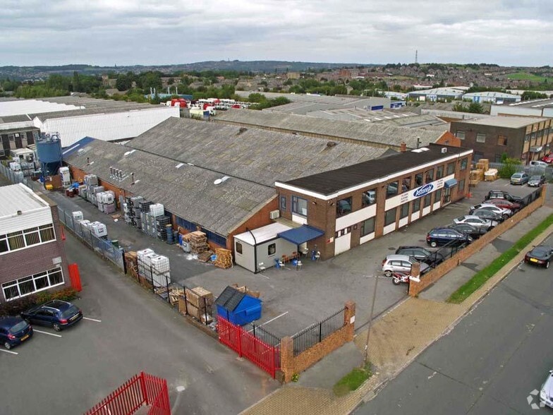 Richardshaw Rd, Pudsey for sale - Primary Photo - Image 1 of 1