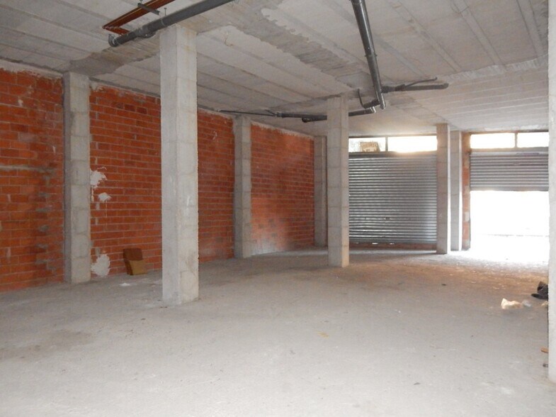 Retail in Ontinyent for sale - Building Photo - Image 2 of 7