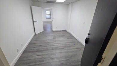 8333 W McNab Rd, Tamarac, FL for lease Interior Photo- Image 2 of 4