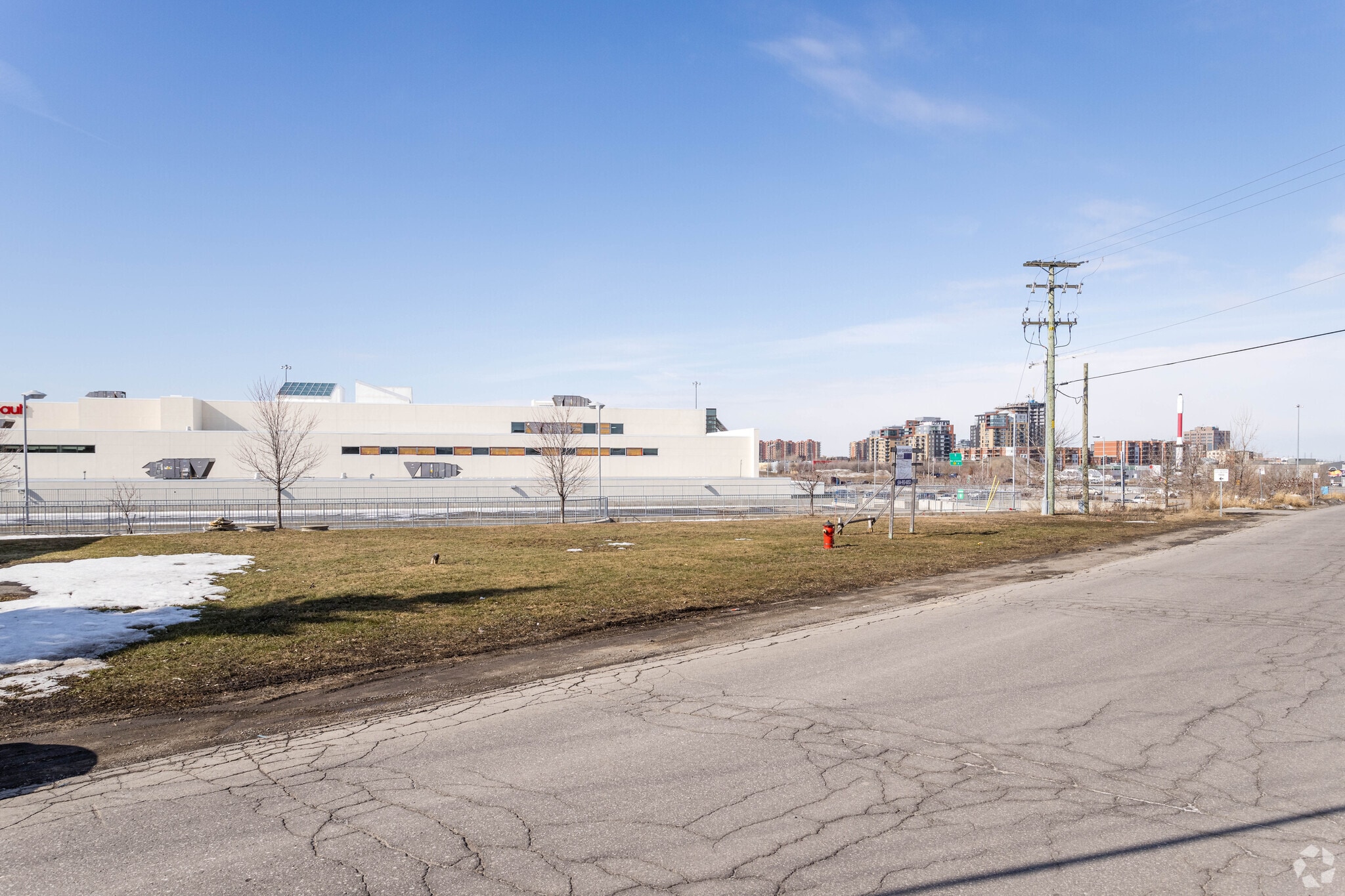 1780 St Maurice-Gauvin, Laval, QC for sale Primary Photo- Image 1 of 1