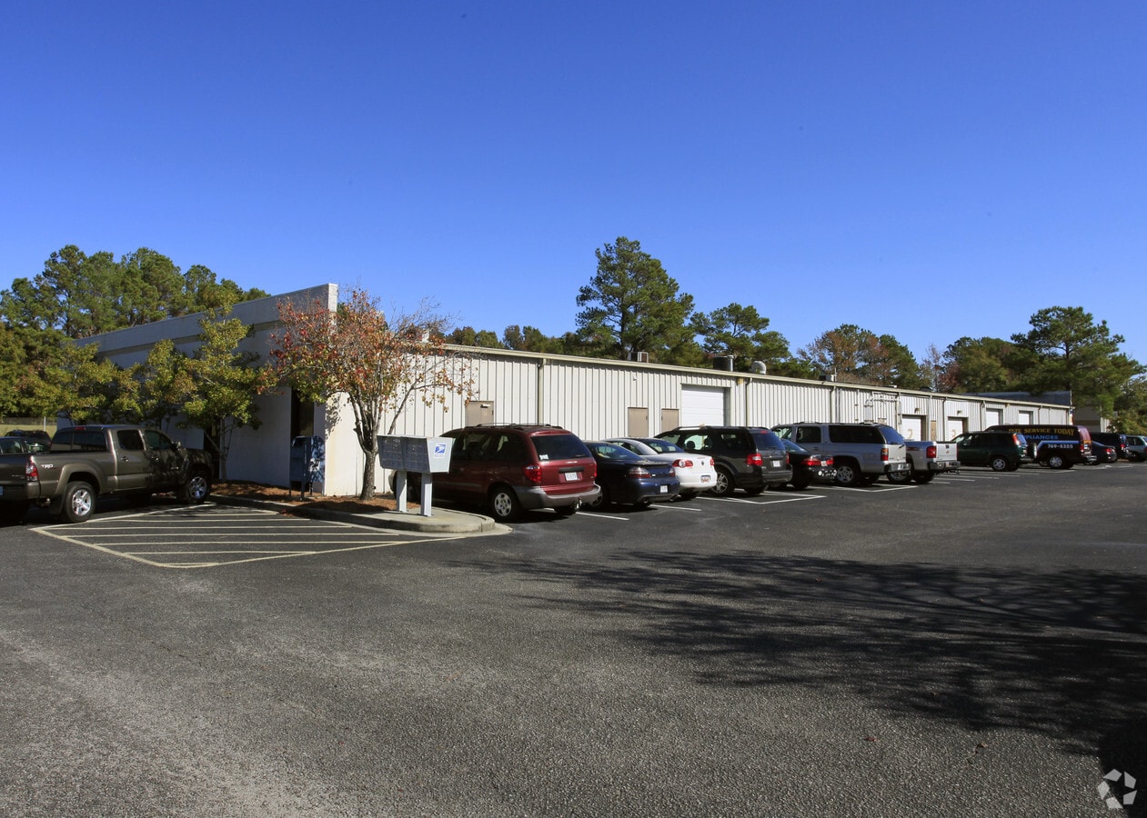 1941 Savage Rd, Charleston, SC 29407