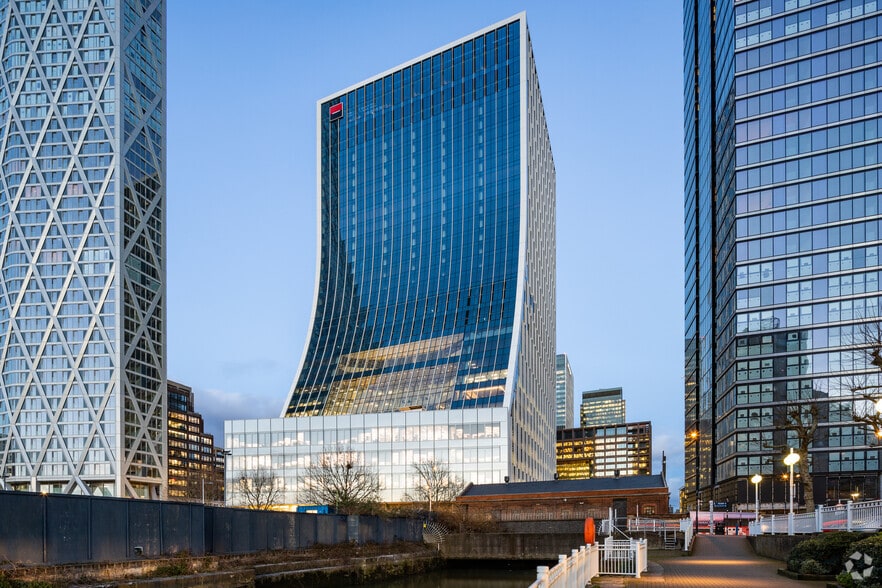 1-5 Bank St, London for sale - Building Photo - Image 1 of 1