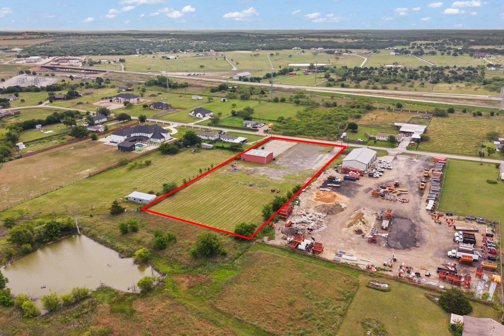 8208 Apollo Dr, Joshua, TX for lease Interior Photo- Image 1 of 13