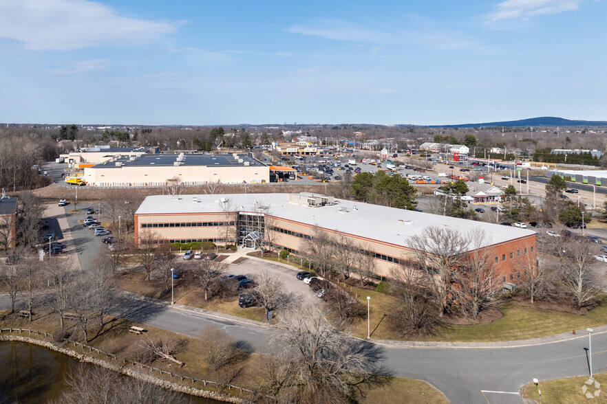 1 Edgewater Dr, Norwood, MA for lease - Aerial - Image 2 of 4