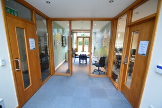 Hill, Filleigh for lease Interior Photo- Image 1 of 8